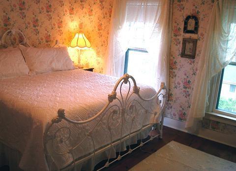 The Bridge Street Inn Шарлевой Номер фото